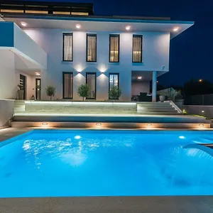  Apartment Franica